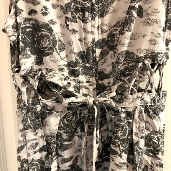 H&M Floral Dress - Picture 3 of 6